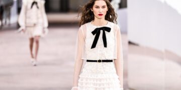 Chanel eleva la temperatura de la Alta Costura de París