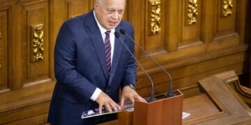 Cabello tacha de «paja» el anuncio de González Urrutia de que jurará al cargo en Venezuela