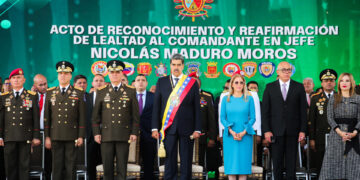 La Fuerza Armada de Venezuela reafirma su lealtad a Nicolás Maduro en un acto militar