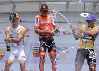 Vuelta al Táchira: Gabriel cabalgó en solitario y Jhonny se aferra en la general