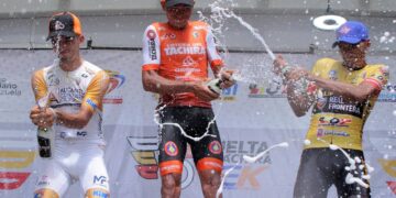 Vuelta al Táchira: Gabriel cabalgó en solitario y Jhonny se aferra en la general