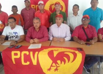 Asevera el PCV: Juramentación de Nicolás Maduro es un acto de soberanía nacional