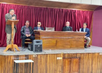 Profesores ulandinos presentaron proyecto de reforma al reglamento electoral ante el CU para lograr elecciones en la ULA