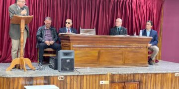 Profesores ulandinos presentaron proyecto de reforma al reglamento electoral ante el CU para lograr elecciones en la ULA