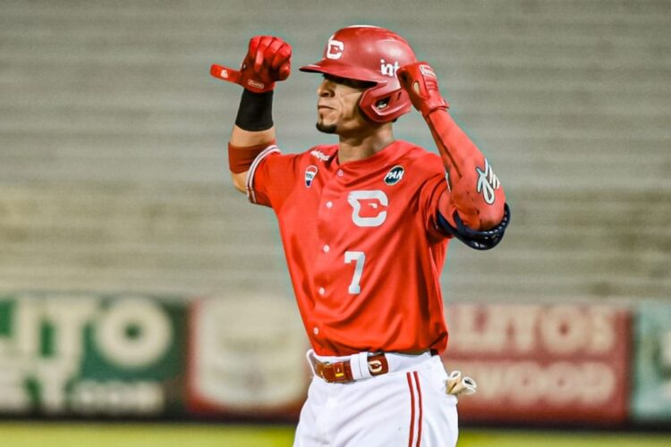 Gorkys Hernández celebra en el juego que dio la clasificación al equipo a la final. Foto cortesía Daniel Sosa