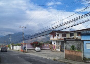 Corto circuito en la Primera Sabana deja sin luz a varias viviendas
