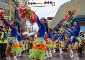 Autoridades de Trujillo anuncian la participación de mil 800 personas para los Carnavales 2025