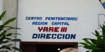 Familiares de presos sociales en Yare III denuncian aislamiento y falta de información sobre su salud