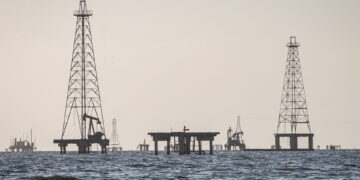 El fin de licencias petroleras, una amenaza que se cierne sobre Venezuela