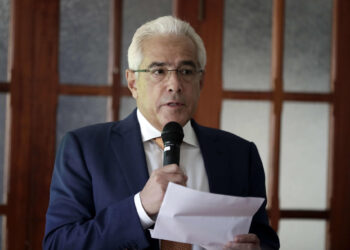 La SIP lanza una red para apoyar a periodistas en el exilio perseguidos por su trabajo