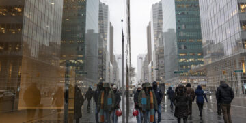 Más de 60 millones de personas en alerta por temporal de nieve que provoca la cancelación de miles de vuelos en EEUU