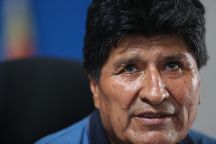 Fotografía de archivo del 6 de noviembre de 2024 del expresidente de Bolivia, Evo Morales (2006-2019), durante una entrevista con EFE en Lauca Ñ (Bolivia). EFE/ Luis Gandarillas