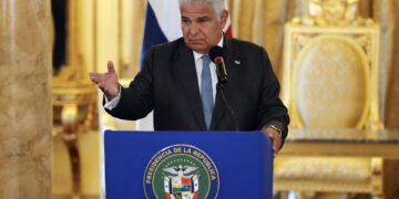 Mulino responde a Trump que «el Canal es y seguirá siendo de Panamá»