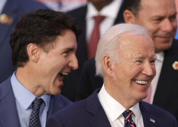 Biden asegura que la alianza entre EE.UU. y Canadá es más fuerte gracias a Trudeau