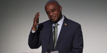 Colombia pide a Venezuela reforzar control en la frontera para frenar actividades del ELN