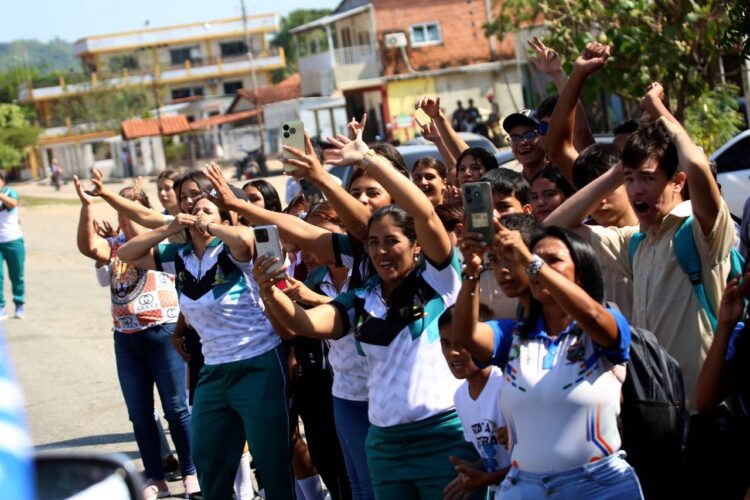 Deportes/ Tachirense Arlex Méndez se lleva las palmas y Araujo sostiene el liderato