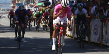 Deportes/ Tachirense Arlex Méndez se lleva las palmas y Araujo sostiene el liderato