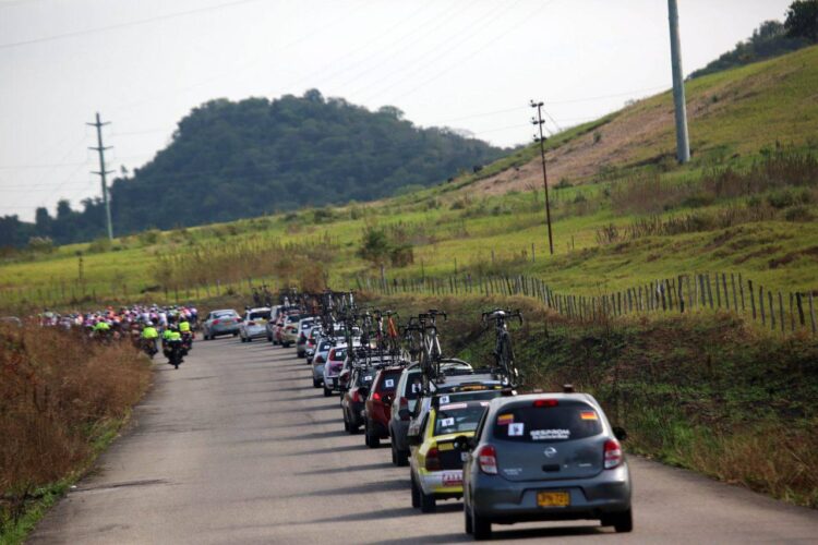 Vuelta al Táchira: Gabriel cabalgó en solitario y Jhonny se aferra en la general