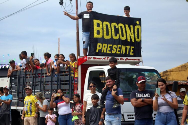 Vuelta al Táchira / Santo Cristo de La Grita vistió de amarillo a Eduin Becerra