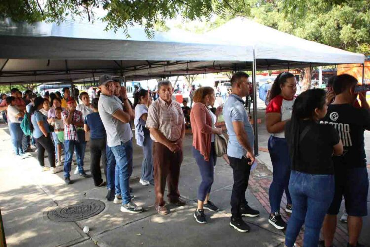 Frontera / Tristeza e incertidumbre en refugios  para desplazados en Norte de Santander