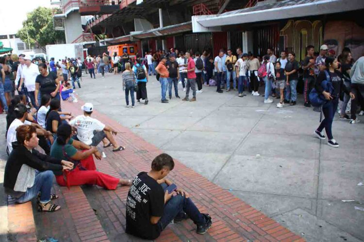 Frontera / Tristeza e incertidumbre en refugios  para desplazados en Norte de Santander