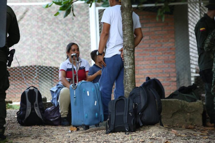 Especial DLA / Reportero gráfico sobre conflicto armado  colombiano: “he visto mucha gente llorar asustada”