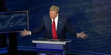 Gobierno de Trump da vía libre a redadas de migración en escuelas, colegios e iglesias