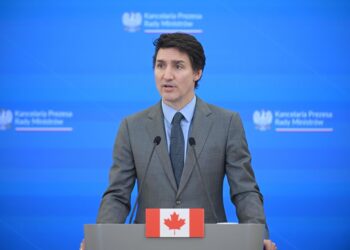 Canadá anuncia que EE.UU. suspende durante 30 días los aranceles del 25 %