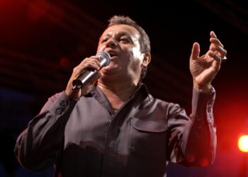 Ismael Miranda celebra sus 75 años agradecido del «amor y respeto» de su público