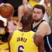 Doncic aterriza en Los Ángeles y Pelinka le da la bienvenida