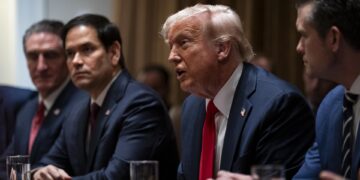 Trump acaba con las licencias de EE.UU. para la exportación de petróleo de Venezuela