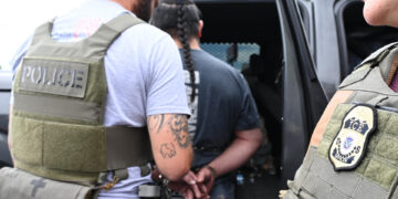 Inmigrantes en Denver tienen miedo de llevar a sus hijos a la escuela debido a las redadas