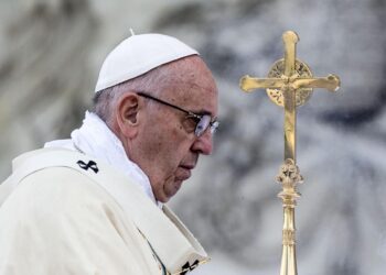 El papa abre el Jubileo de las Fuerzas Armadas en la plaza San Pedro tras su bronquitis