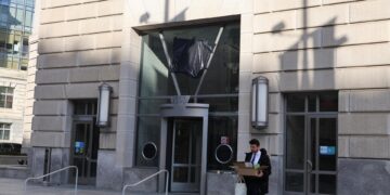 Usaid despedirá a 2.000 empleados y dará la baja administrativa a gran parte del resto