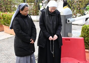 El Jubileo de la Esperanza no se detiene, pese a la hospitalización del papa Francisco