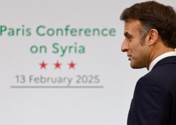 Europa muestra apoyo a la nueva Siria, pero le pide luchar contra el EI y avances sociales