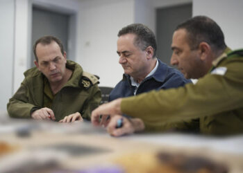 Ministro de Defensa israelí amenaza con otra guerra en Gaza que desplace a su población