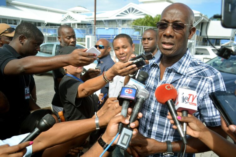 Fotografía de archivo e la que se registró al primer ministro de Trinidad y Tobago, Keith Rowley. al atender a la prensa, en Puerto España (Trinidad y Tobago). EFE/Alva Viarruel