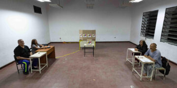 La participación en elecciones del 25 de mayo divide a Primero Justicia