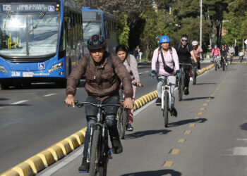 Bogotá respira aire fresco y tiene menos ruido gracias al ‘día sin carro y sin moto’