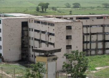 «Que cese esta pesadilla»: Familiares de 78 presos políticos trasladados a Tocorón exigen su libertad