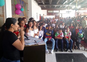 Valera | Alcaldesa Angie Quintana enaltece a la juventud