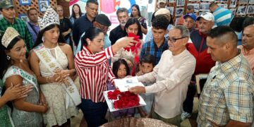 Bautizada segunda parte del libro «Exclusivamente Valera»