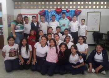Valera | Escuela Bolivariana “Padre Blanco” celebró Día del Amor y la Amistad