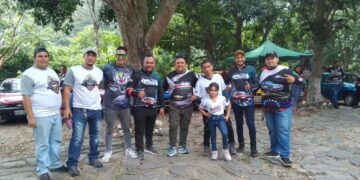 Realizan primer encuentro de clubes de carros clásicos en el estado Trujillo