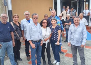 Profundo dolor colectivo en sepelio de Trina Regalado