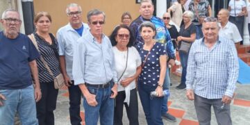 Profundo dolor colectivo en sepelio de Trina Regalado