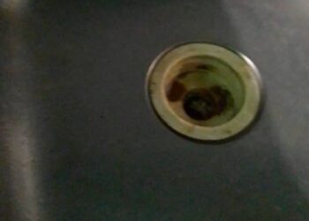 Boconó | Denuncian olor a gasolina saliendo por las tuberías en Valle Verde