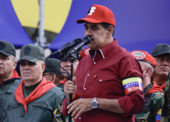 Maduro insulta al canciller de Panamá y dice que «no es capaz de defender» el Canal