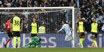 3-2. El Celta vuelve a ganar tras remontar un 0-2 al Betis en el segundo tiempo